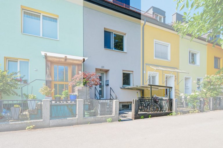 Gebäude Aussen-Taxham